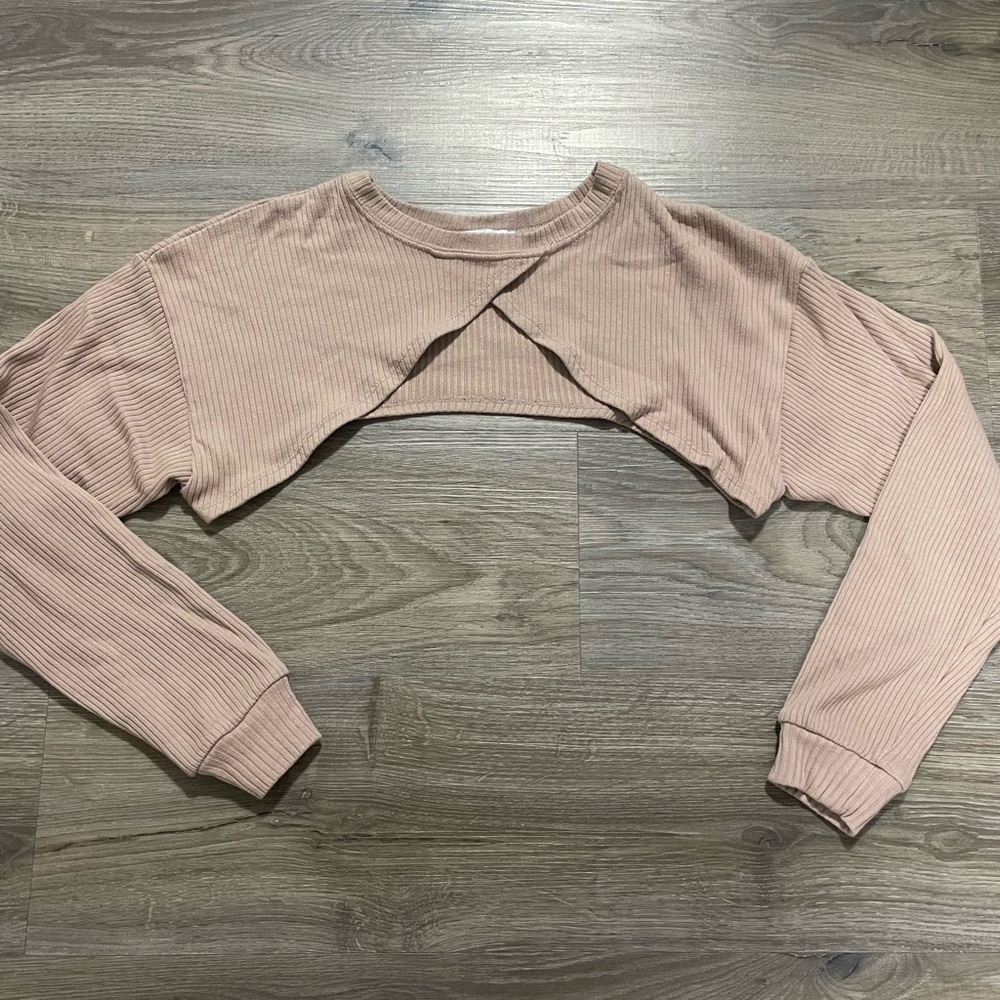 zara shrug